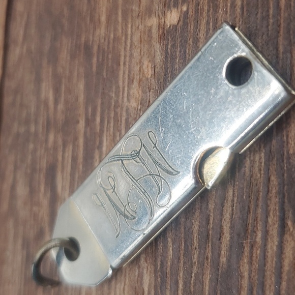 Multi tool monogram Victorian keychain pendant (in pendants) - Picture 2 of 2